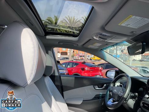 Used 2023 Hyundai Kona Limited FWD image 66