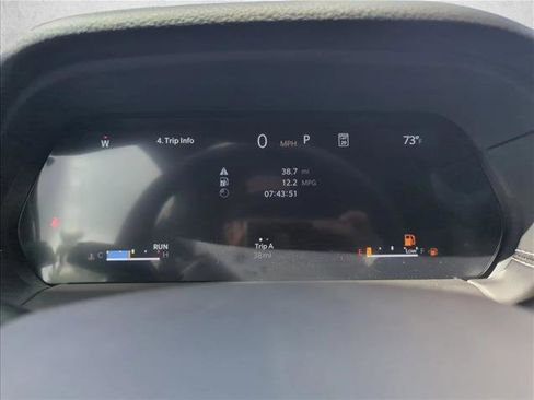 New 2026 Jeep Grand Cherokee L Limited RWD image 7