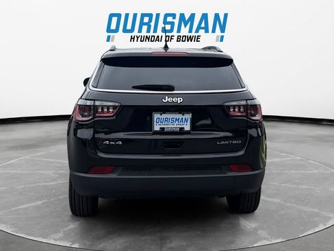 Used 2025 Jeep Compass Limited AWD/4WD image 5