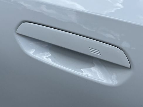 New 2026 BMW i5 eDrive40 w/ M Sport Package image 31