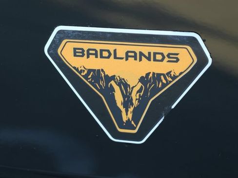 Used 2021 Ford Bronco Sport Badlands AWD/4WD image 9