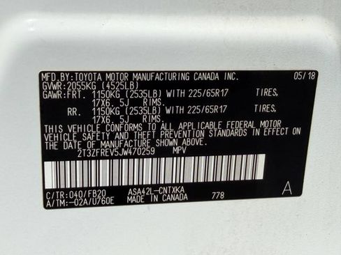 Used 2018 Toyota RAV4 LE w/ All Weather Liner Package FWD image 24