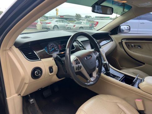 Used 2014 Ford Taurus Limited FWD image 15