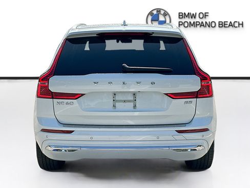 Used 2023 Volvo XC60 B5 Plus w/ Protection Package Premier image 6