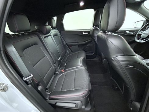 New 2025 Ford Escape ST-Line w/ Equipment Group 301A image 18