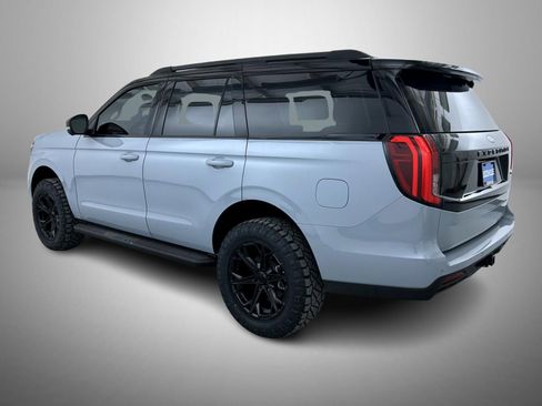 New 2026 Ford Expedition Active image 7