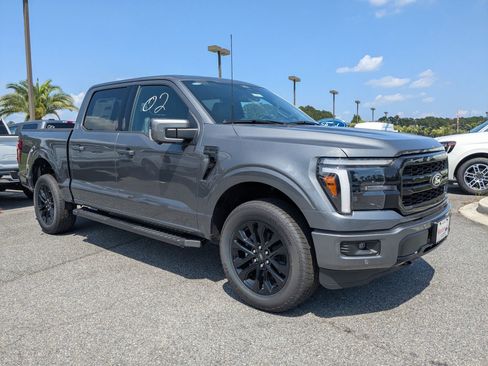 New 2025 Ford F150 Lariat w/ Equipment Group 501A Mid image 2