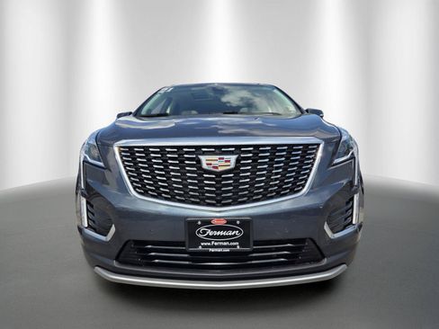 Used 2021 Cadillac XT5 Premium Luxury AWD/4WD image 2