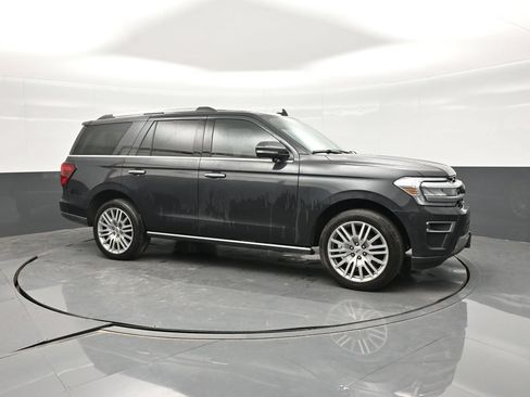 Certified 2023 Ford Expedition Limited RWD image 8