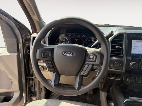 Used 2022 Ford F250 XLT w/ XLT Premium Package AWD/4WD image 12