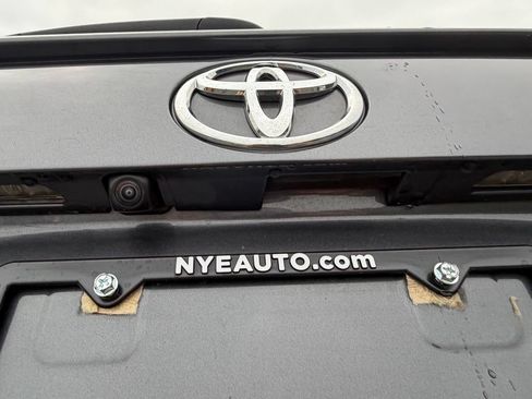 Used 2020 Toyota RAV4 XLE w/ Convenience Package AWD/4WD image 47