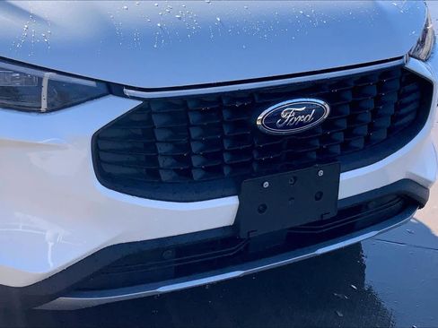 Used 2026 Ford Escape Platinum w/ Equipment Group 601A image 30