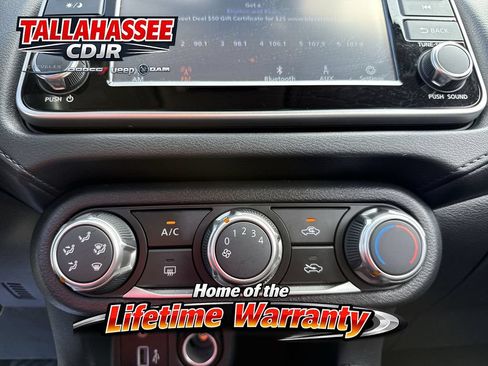 Used 2025 Nissan Versa S w/ Trunk Package FWD image 23