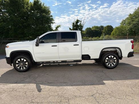 Used 2021 Chevrolet Silverado 2500 Custom w/ Custom Value Package RWD image 5