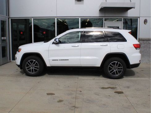 Used 2019 Jeep Grand Cherokee Limited AWD/4WD image 5