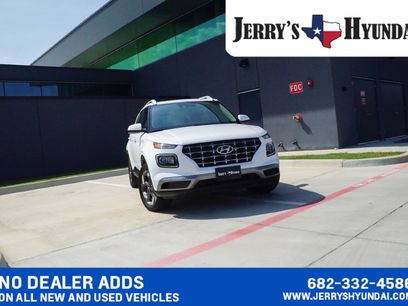 Used 2022 Hyundai Venue SEL