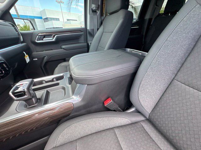 New 2026 Chevrolet Silverado 1500 RST w/ All Star Edition Plus AWD/4WD image 13