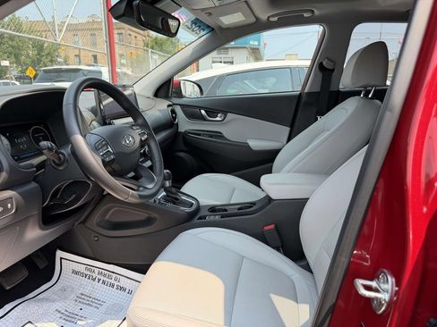 Certified 2023 Hyundai Kona Limited AWD/4WD image 18