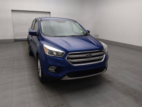 Used 2017 Ford Escape SE FWD image 14