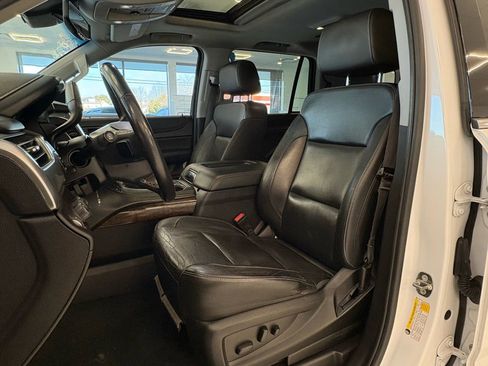 Used 2019 Chevrolet Tahoe LT image 22