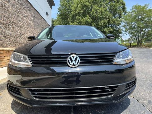 Used 2014 Volkswagen Jetta SE FWD image 8