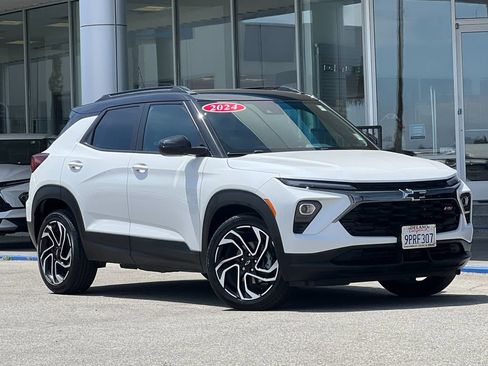 Used 2024 Chevrolet TrailBlazer RS w/ Convenience Package image 7