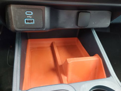 Used 2024 Ford Maverick XLT w/ XLT Luxury Package image 15