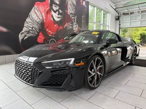 Used 2023 Audi R8 V10 performance RWD image 1