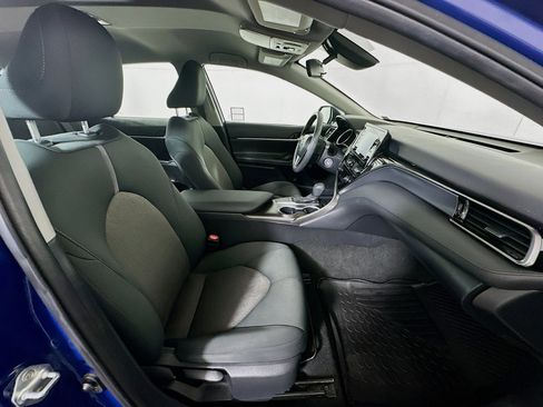 Used 2023 Toyota Camry LE image 30