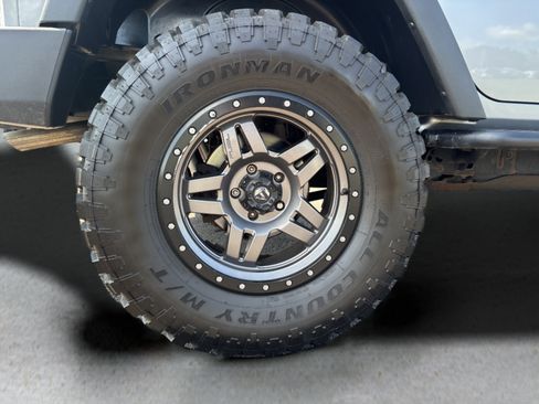 Used 2016 Jeep Wrangler Unlimited Sport w/ Quick Order Package 24S AWD/4WD image 24