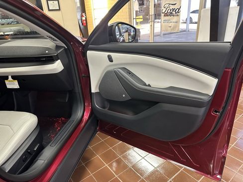 New 2025 Ford Mustang Mach-E Premium image 13