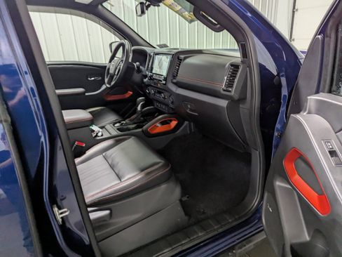 Used 2023 Nissan Frontier PRO-4X w/ Pro-4X Premium Package image 31