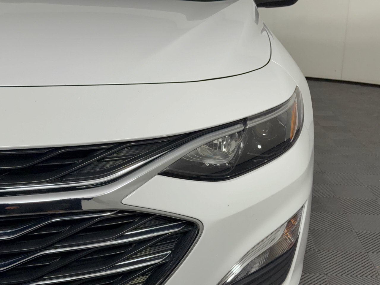 Used 2023 Chevrolet Malibu LS w/ Driver Confidence Package FWD image 14