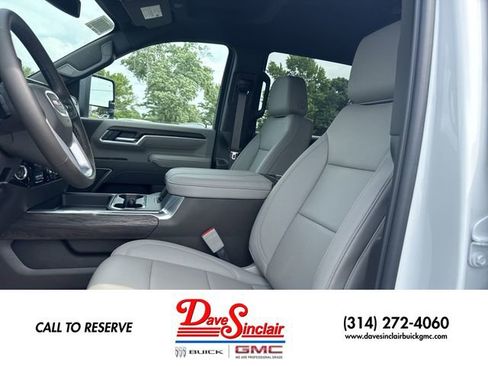 New 2026 GMC Sierra 2500 SLT w/ SLT Premium Package AWD/4WD image 11