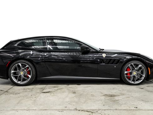 Used 2020 Ferrari GTC4Lusso T RWD image 42