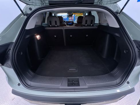 Used 2024 Chevrolet Trax ACTIV w/ Sunroof Package FWD image 40