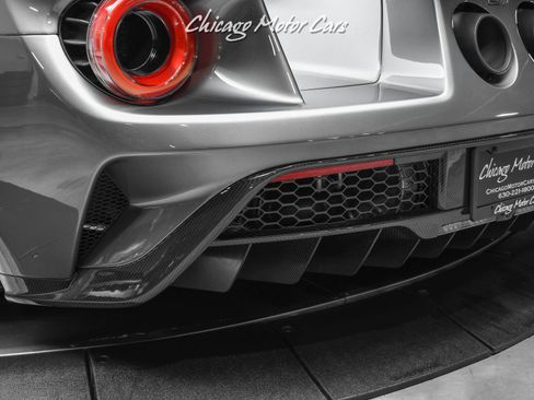 Used 2019 Ford GT RWD image 36