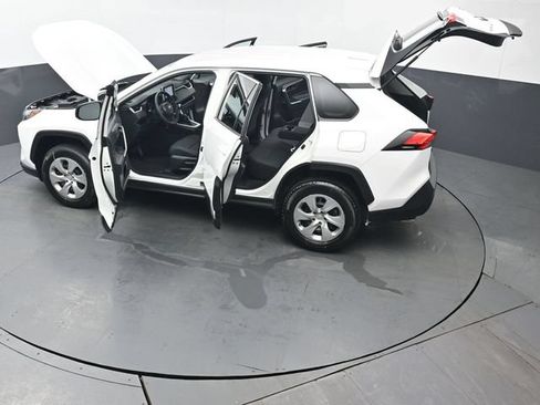 Certified 2023 Toyota RAV4 LE AWD/4WD image 46