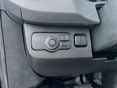 Used 2024 Mercedes-Benz Sprinter 2500 image 37