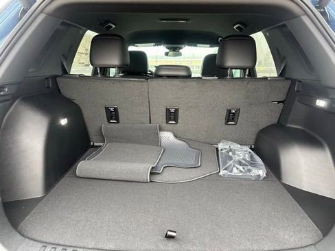 New 2026 Chevrolet Equinox RS w/ Convenience Package III FWD image 9