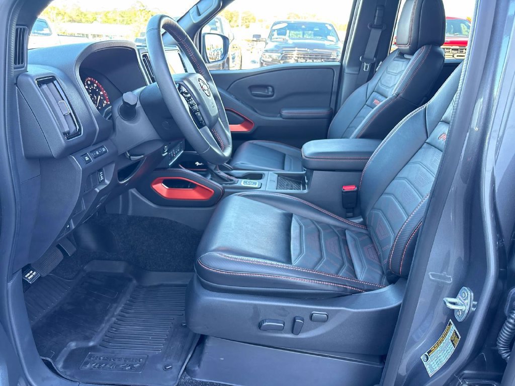 Used 2026 Nissan Frontier PRO-4X w/ Pro Premium Package AWD/4WD image 11