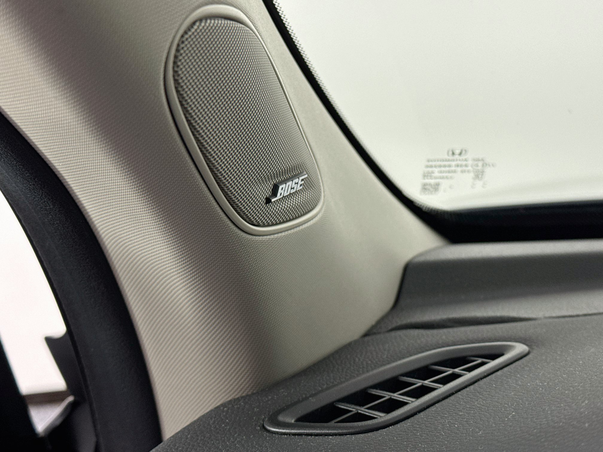 Certified 2024 Honda Pilot Touring image 19