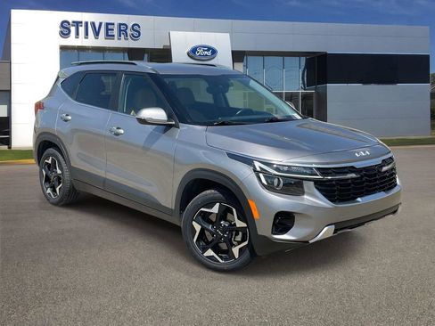 Used 2024 Kia Seltos EX AWD/4WD image 1