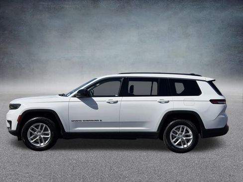 Used 2023 Jeep Grand Cherokee L Laredo image 7
