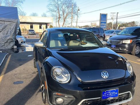 Used 2016 Volkswagen Beetle 1.8T Dune w/ Dune Technology Package image 13