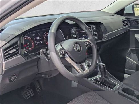 Used 2019 Volkswagen Jetta FWD image 10