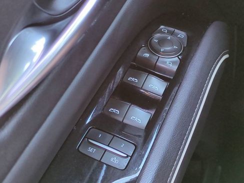 Used 2022 Cadillac Escalade Sport image 23