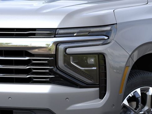New 2026 Chevrolet Tahoe Premier w/ Sun And Tow Package AWD/4WD image 34