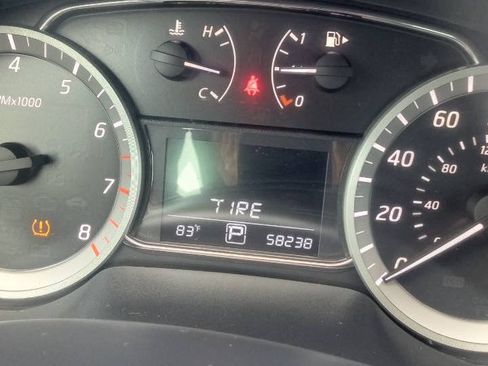 Used 2015 Nissan Sentra SR FWD image 19