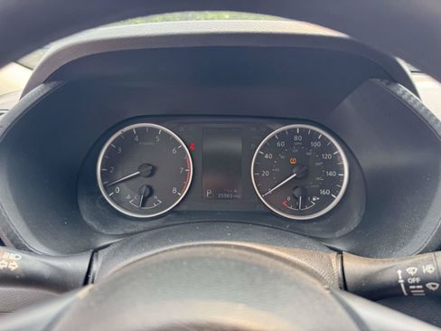 Used 2024 Nissan Sentra S FWD image 21